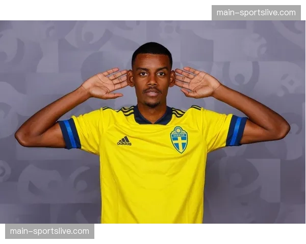 西班牙税务部门就肖像权问题,对一名西甲外援展开调查。 西班牙税务部门就肖像权问题,对一名西甲外援展开调查。